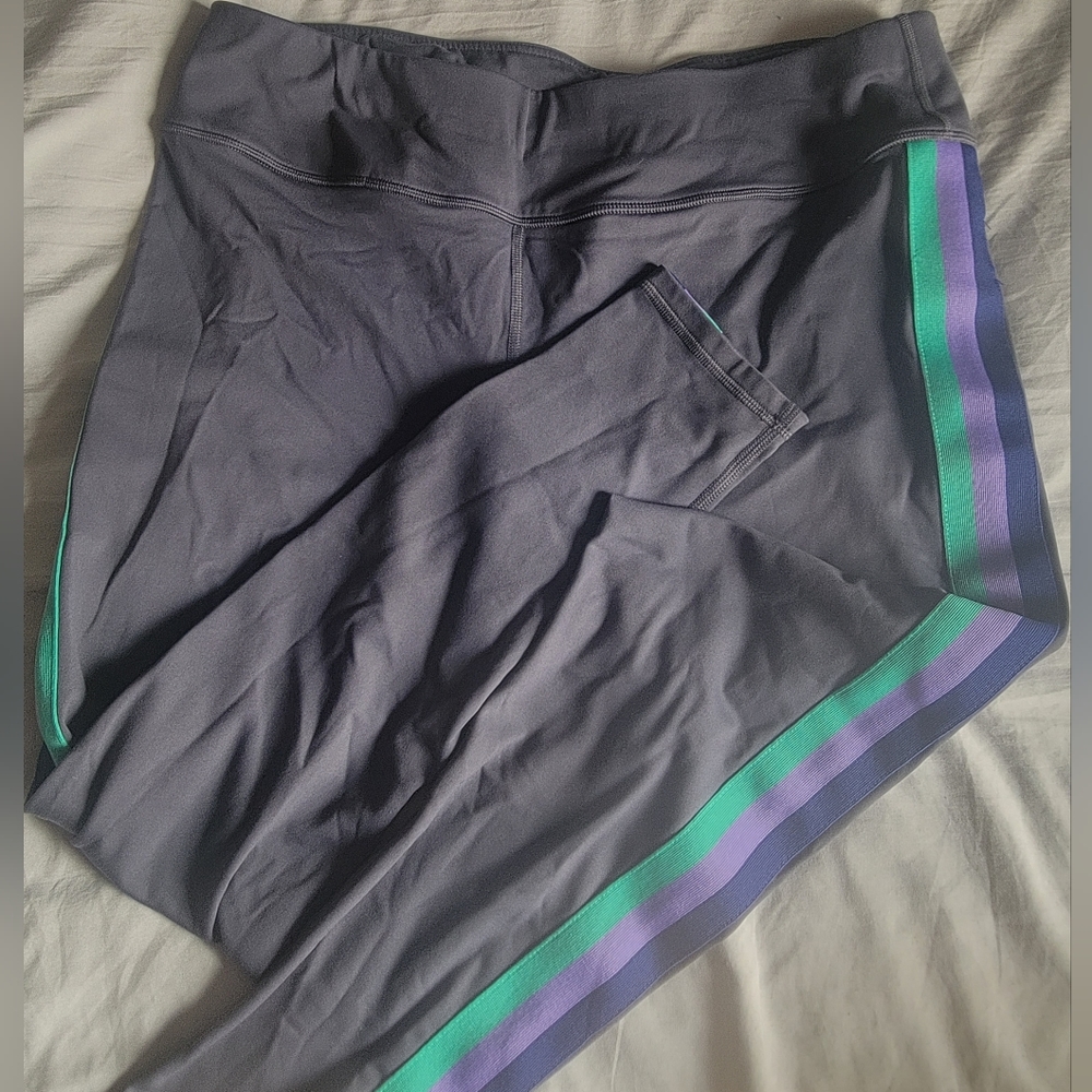 AVIA-XXXL/3XG (22)-Grey,green, purple, blue